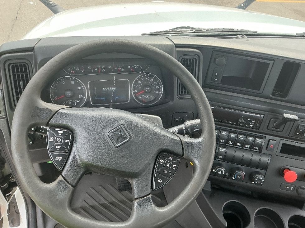 Day Cab Tractor-Heavy Duty Tractors-International-2019-LT625-Piqua-OH-519,886\n\t\tmiles-$ 21,750 - Image 11