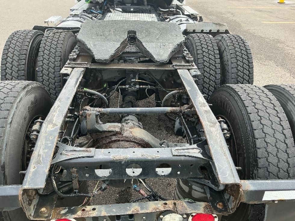 Day Cab Tractor-Heavy Duty Tractors-International-2019-LT625-Piqua-OH-519,886\n\t\tmiles-$ 21,750 - Image 6