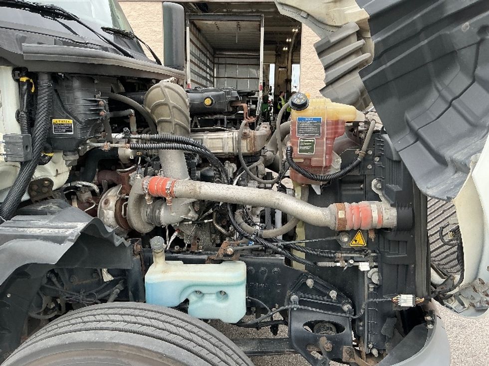 Day Cab Tractor-Heavy Duty Tractors-International-2019-LT625-Piqua-OH-601,811\n\t\tmiles-$ 21,750 - Image 15