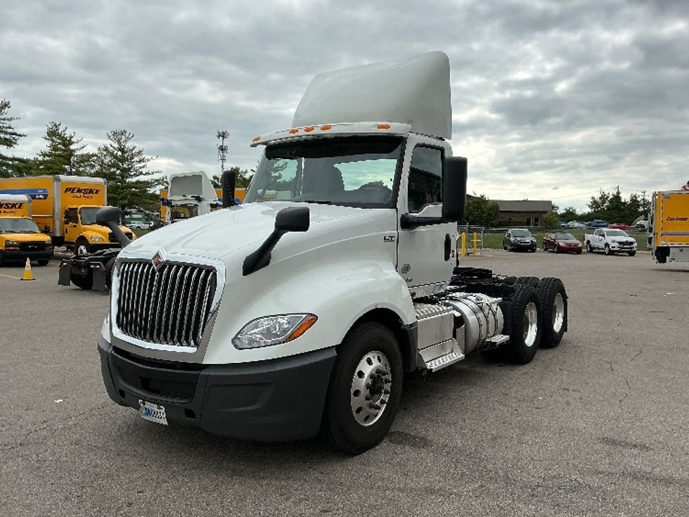 Day Cab Tractor-Heavy Duty Tractors-International-2019-LT625-Piqua-OH-601,811\n\t\tmiles-$ 21,750 - Image 3
