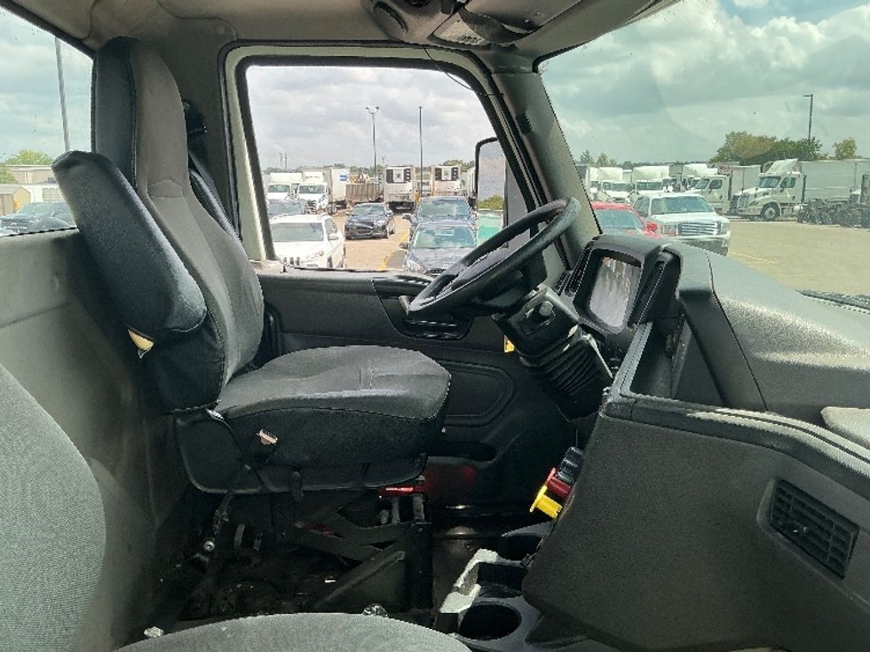 Day Cab Tractor-Heavy Duty Tractors-International-2019-LT625-Piqua-OH-665,694\n\t\tmiles-$ 21,750 - Image 14