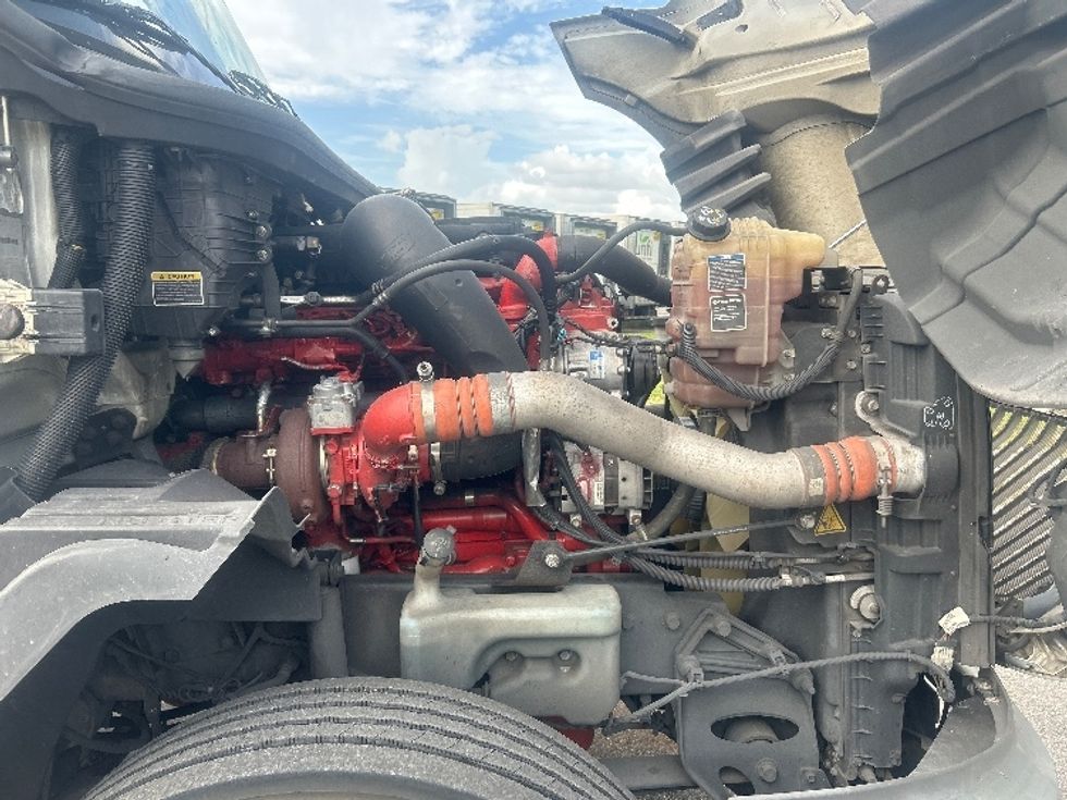 Day Cab Tractor-Heavy Duty Tractors-International-2019-LT625-Plant City-FL-381,545\n\t\tmiles-$ 35,000 - Image 14