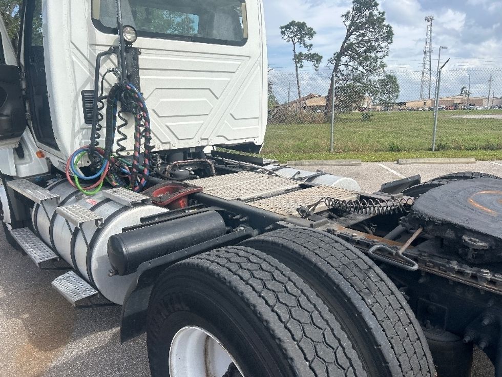 Day Cab Tractor-Heavy Duty Tractors-International-2019-LT625-Plant City-FL-420,439\n\t\tmiles-$ 33,000 - Image 17