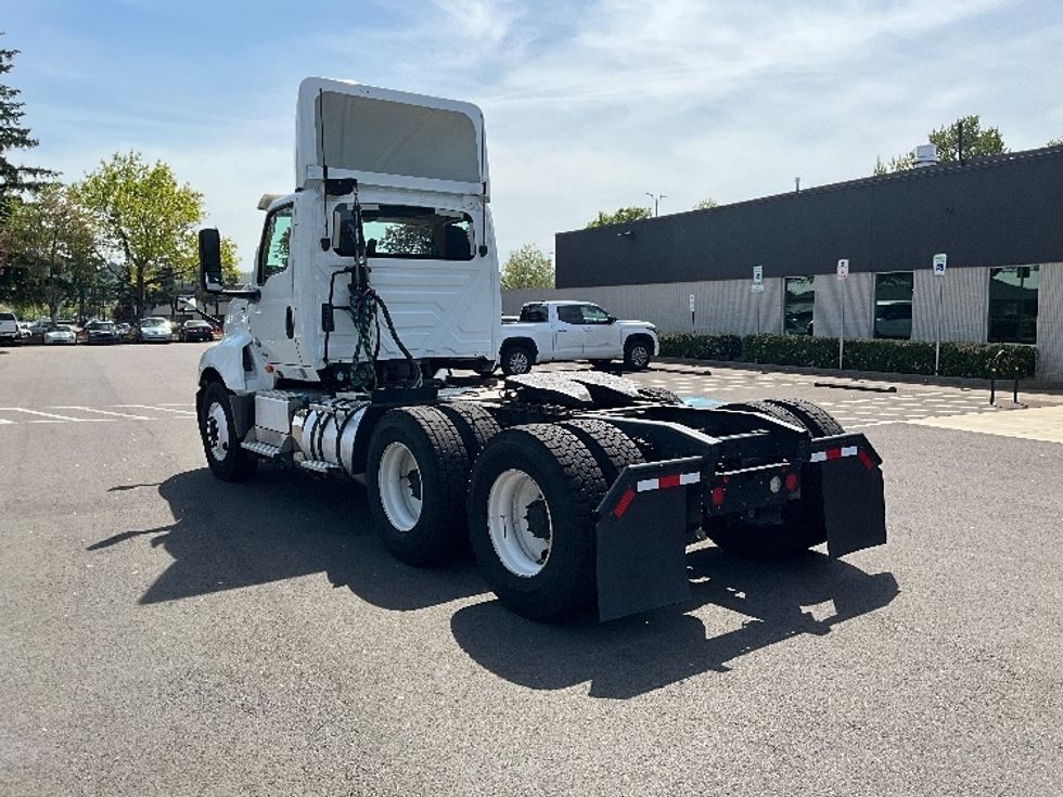 Day Cab Tractor-Heavy Duty Tractors-International-2019-LT625-Portland-OR-305,863\n\t\tmiles-$ 31,250 - Image 5