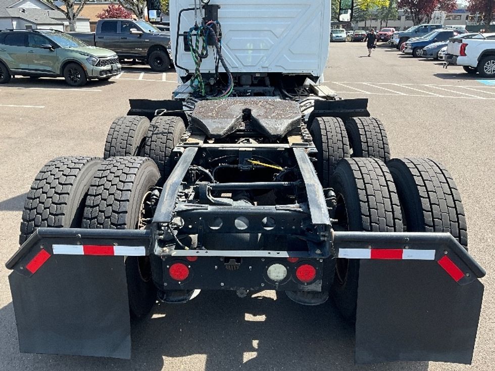 Day Cab Tractor-Heavy Duty Tractors-International-2019-LT625-Portland-OR-305,863\n\t\tmiles-$ 31,250 - Image 6