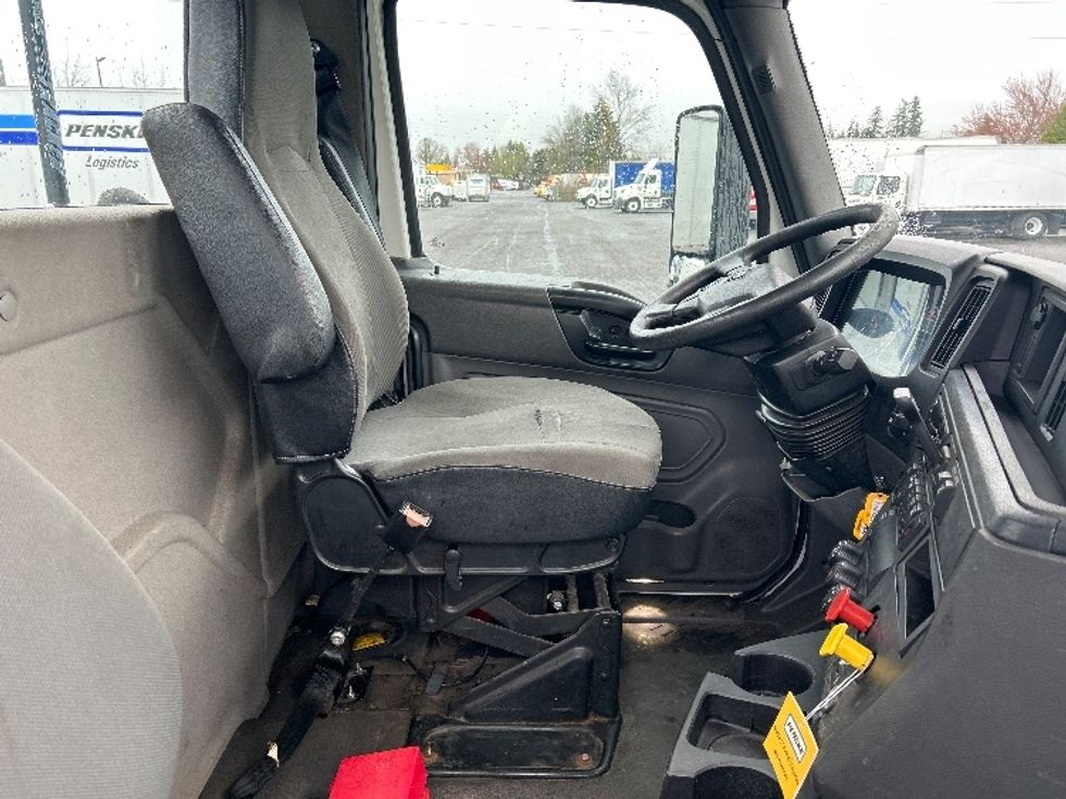 Day Cab Tractor-Heavy Duty Tractors-International-2019-LT625-Portland-OR-372,722\n\t\tmiles-$ 27,250 - Image 14