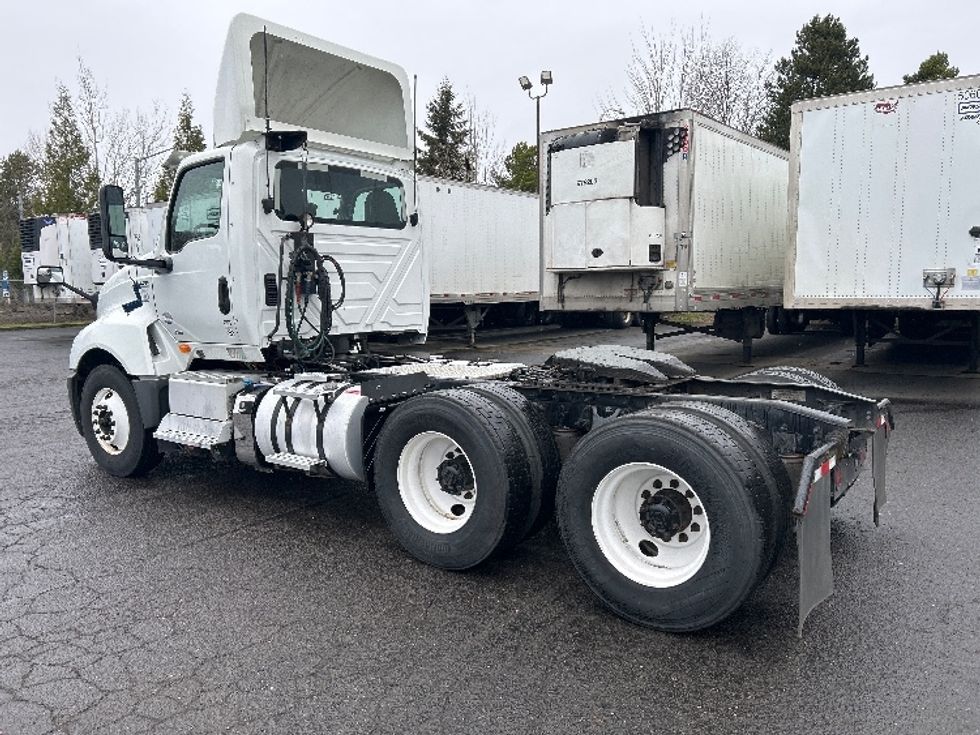 Day Cab Tractor-Heavy Duty Tractors-International-2019-LT625-Portland-OR-372,722\n\t\tmiles-$ 27,250 - Image 5