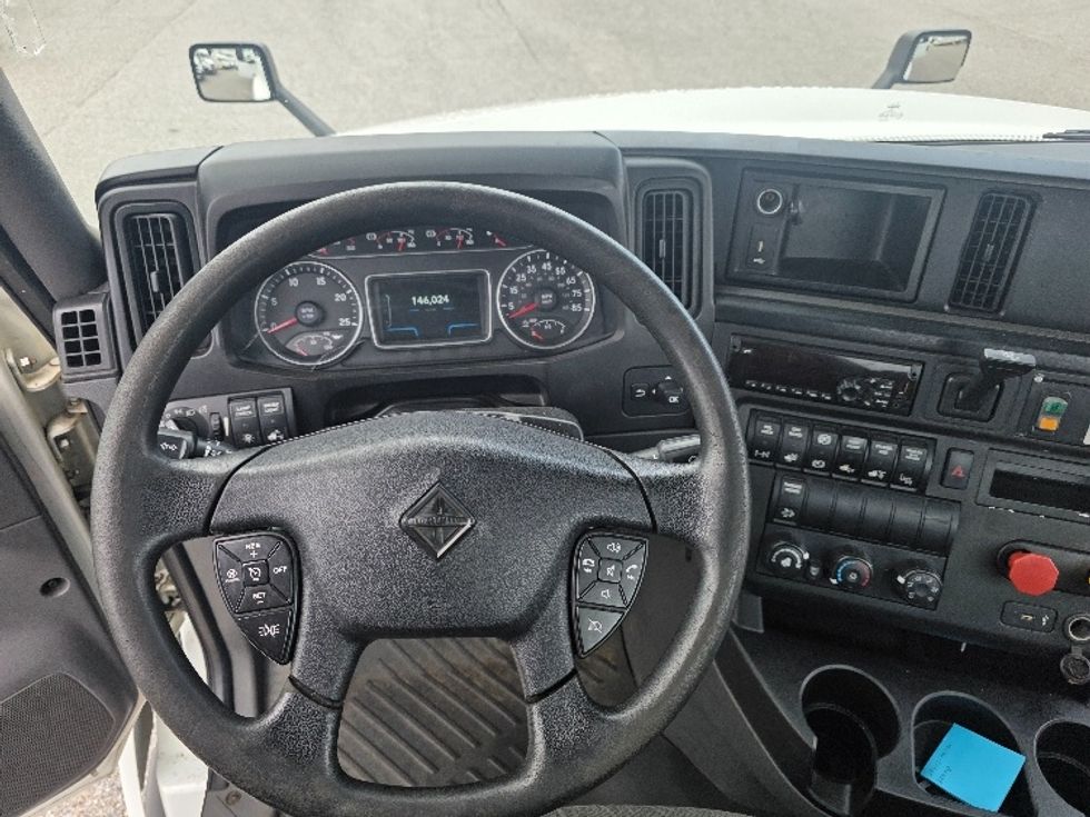 Day Cab Tractor-Heavy Duty Tractors-International-2019-LT625-Prince George-VA-146,024\n\t\tmiles-$ 23,750 - Image 10
