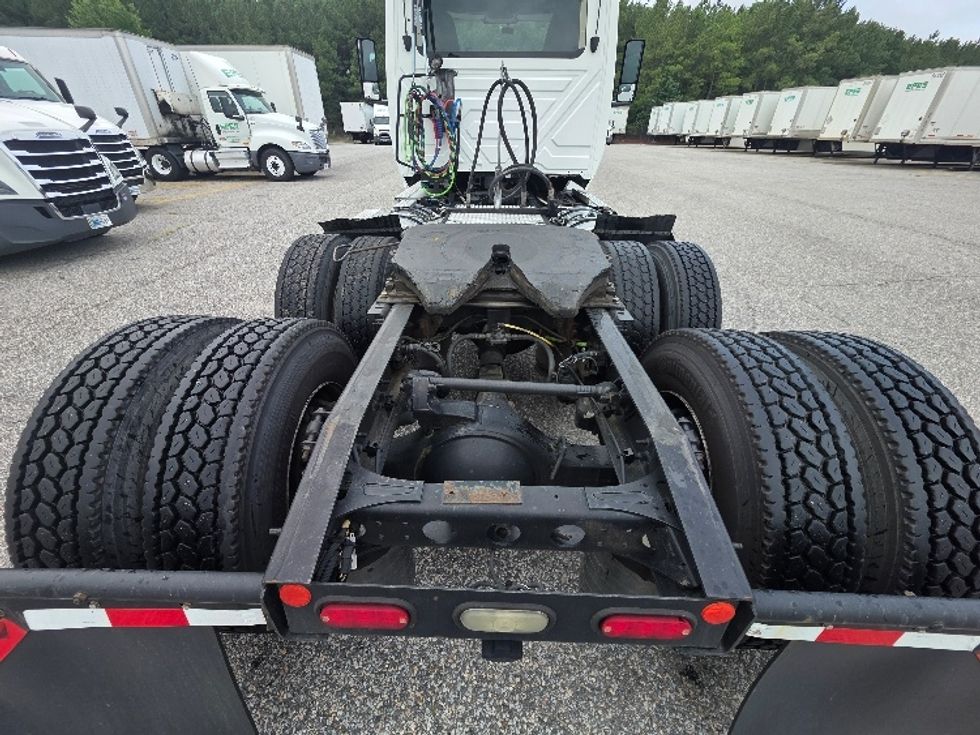 Day Cab Tractor-Heavy Duty Tractors-International-2019-LT625-Prince George-VA-146,024\n\t\tmiles-$ 23,750 - Image 6