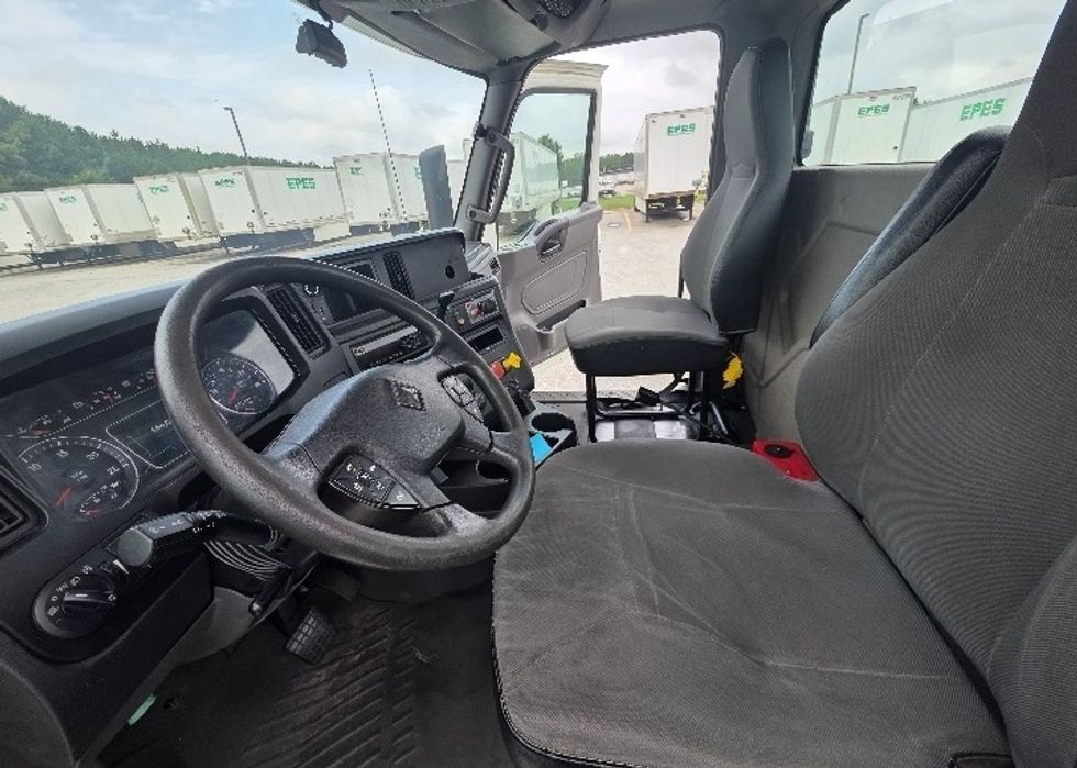 Day Cab Tractor-Heavy Duty Tractors-International-2019-LT625-Prince George-VA-146,024\n\t\tmiles-$ 23,750 - Image 9