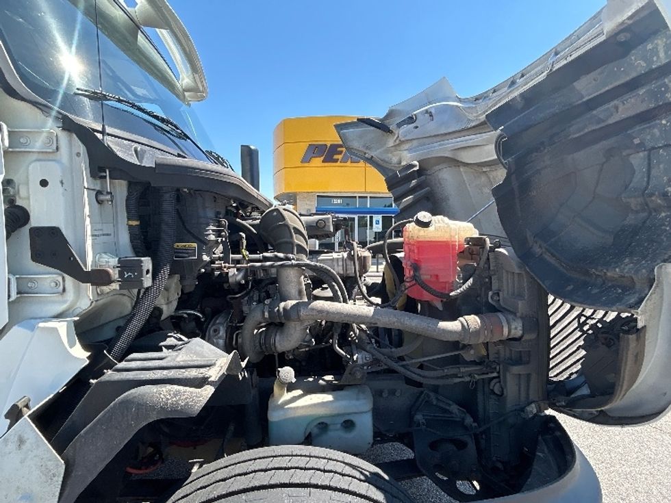 Day Cab Tractor-Heavy Duty Tractors-International-2019-LT625-Prince George-VA-161,250\n\t\tmiles-$ 25,000 - Image 15