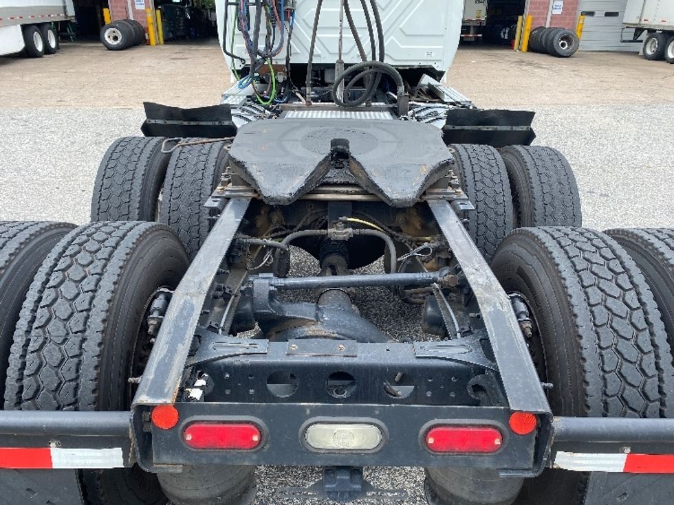 Day Cab Tractor-Heavy Duty Tractors-International-2019-LT625-Prince George-VA-167,575\n\t\tmiles-$ 26,750 - Image 5