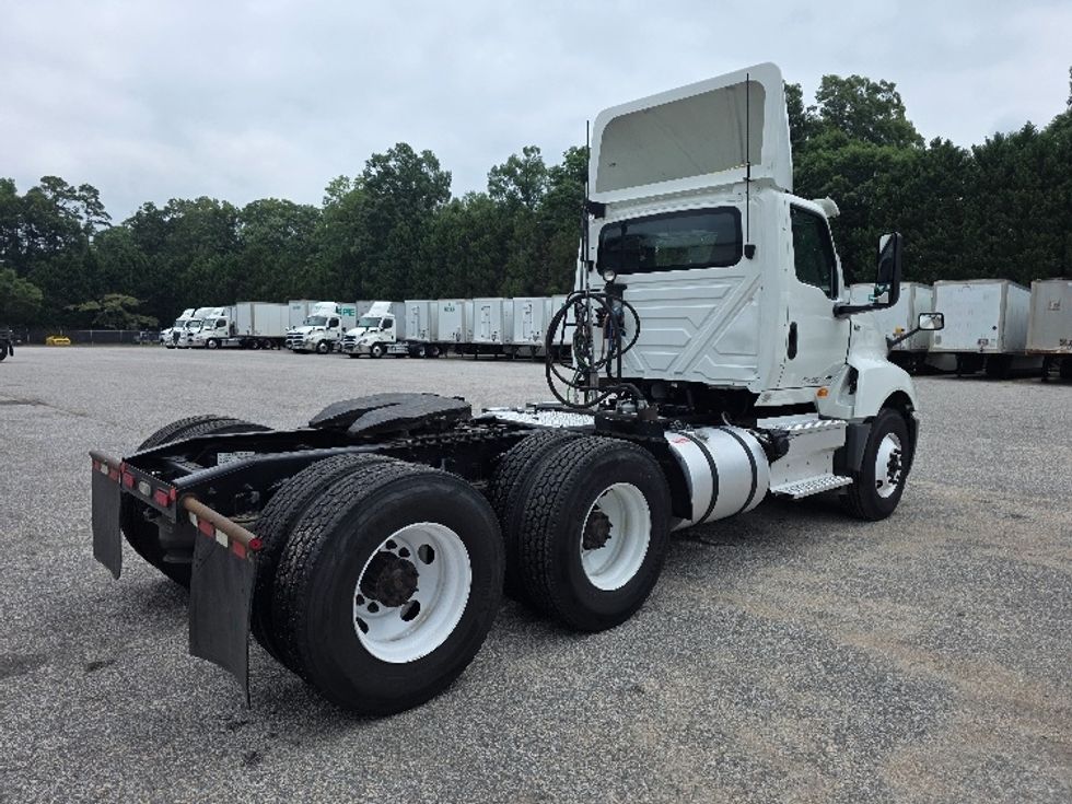 Day Cab Tractor-Heavy Duty Tractors-International-2019-LT625-Prince George-VA-180,650\n\t\tmiles-$ 23,750 - Image 7
