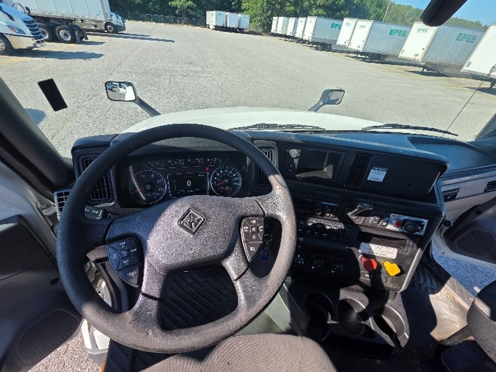 Day Cab Tractor-Heavy Duty Tractors-International-2019-LT625-Prince George-VA-185,395\n\t\tmiles-$ 24,500 - Image 10