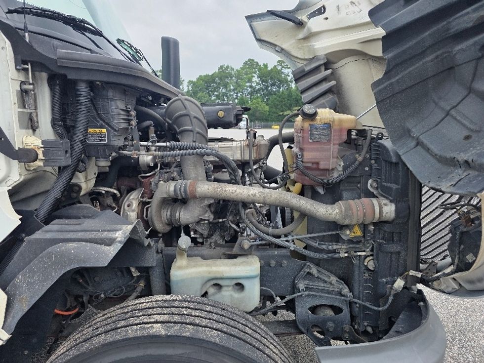 Day Cab Tractor-Heavy Duty Tractors-International-2019-LT625-Prince George-VA-187,439\n\t\tmiles-$ 26,750 - Image 14