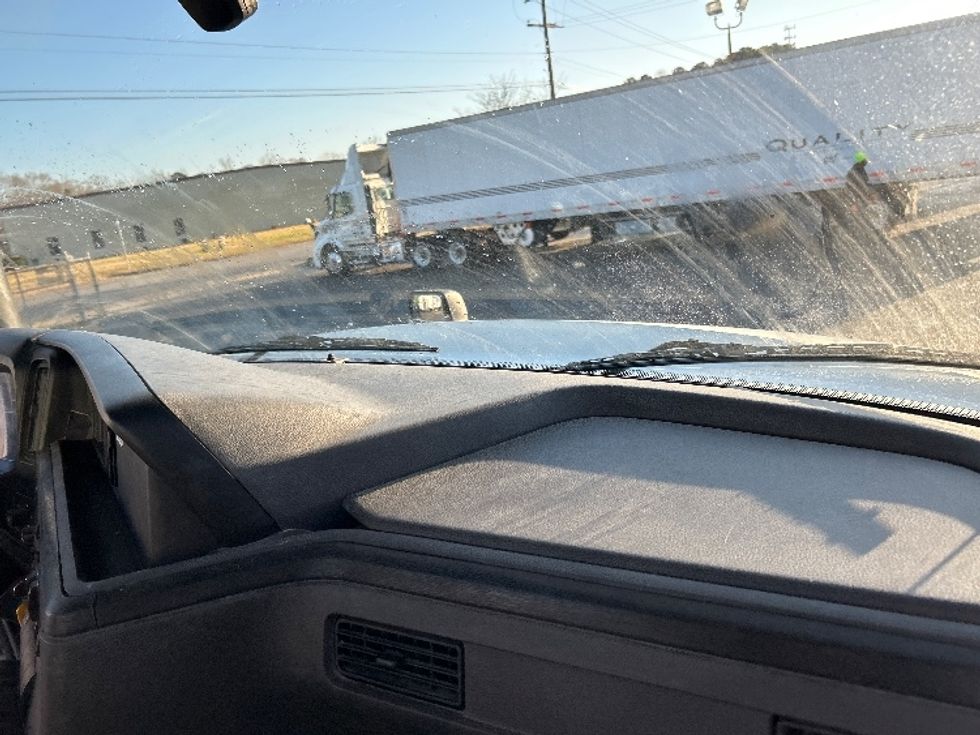 Day Cab Tractor-Heavy Duty Tractors-International-2019-LT625-Prince George-VA-215,056\n\t\tmiles-$ 26,750 - Image 13