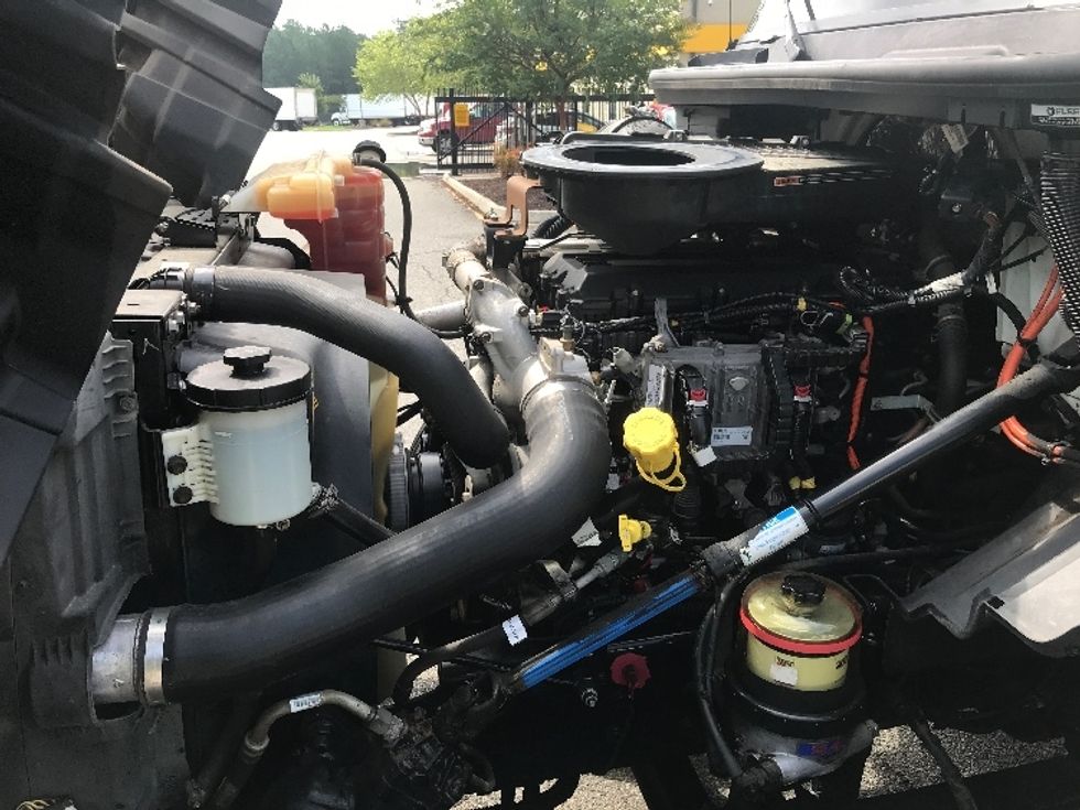 Day Cab Tractor-Heavy Duty Tractors-International-2019-LT625-Prince George-VA-229,890\n\t\tmiles-$ 30,250 - Image 16