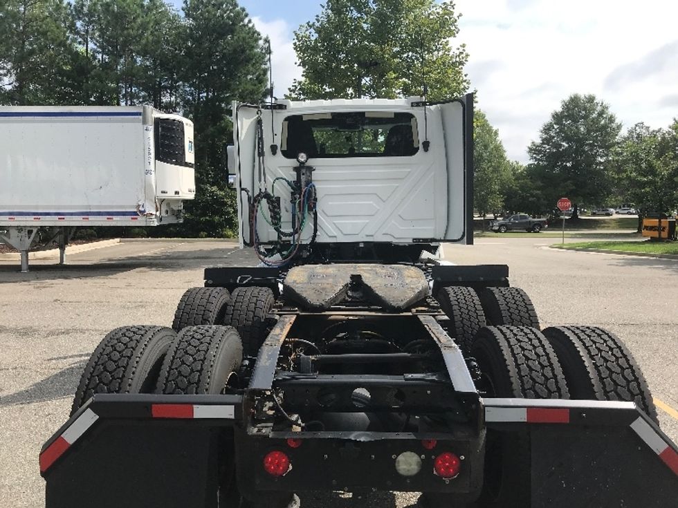 Day Cab Tractor-Heavy Duty Tractors-International-2019-LT625-Prince George-VA-229,890\n\t\tmiles-$ 30,250 - Image 6