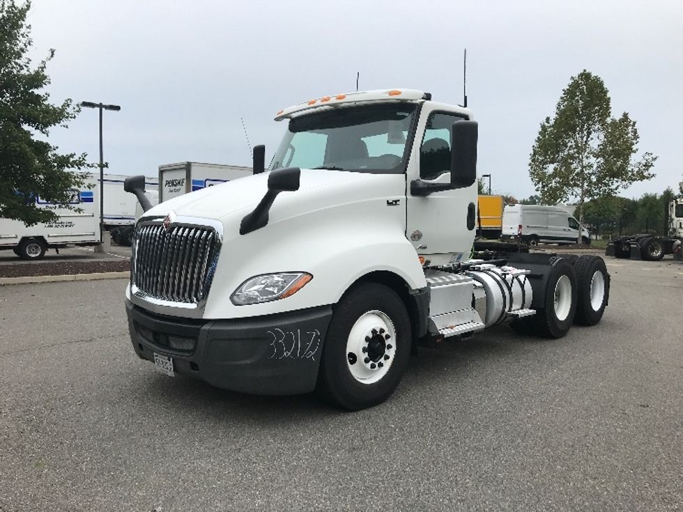 Day Cab Tractor-Heavy Duty Tractors-International-2019-LT625-Prince George-VA-259,952\n\t\tmiles-$ 30,250 - Image 3