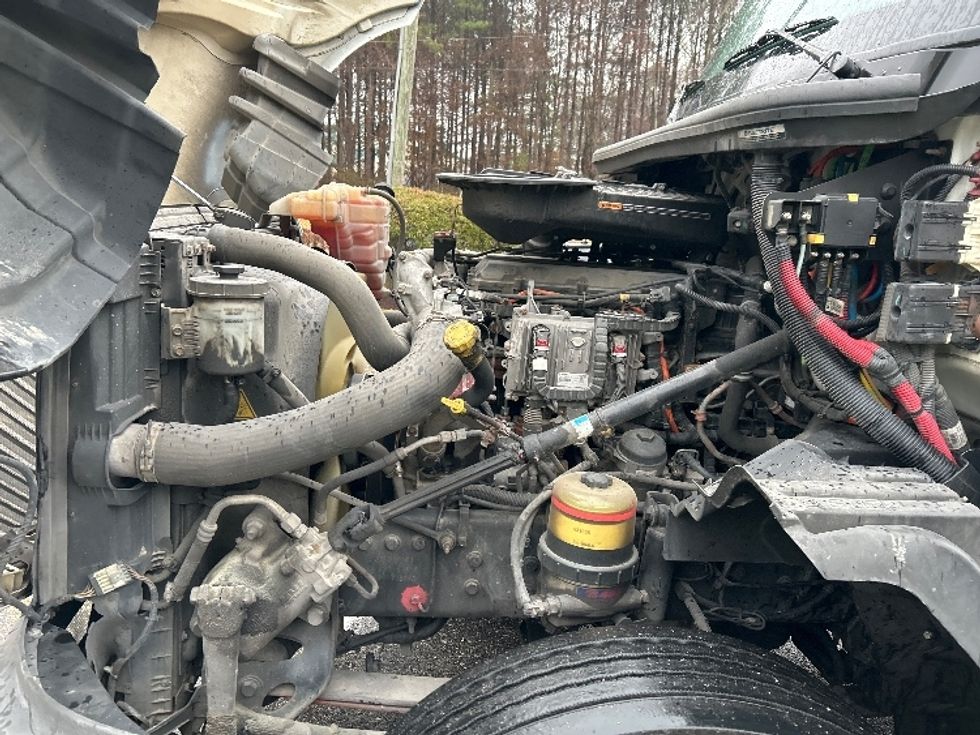 Day Cab Tractor-Heavy Duty Tractors-International-2019-LT625-Prince George-VA-267,085\n\t\tmiles-$ 25,750 - Image 15