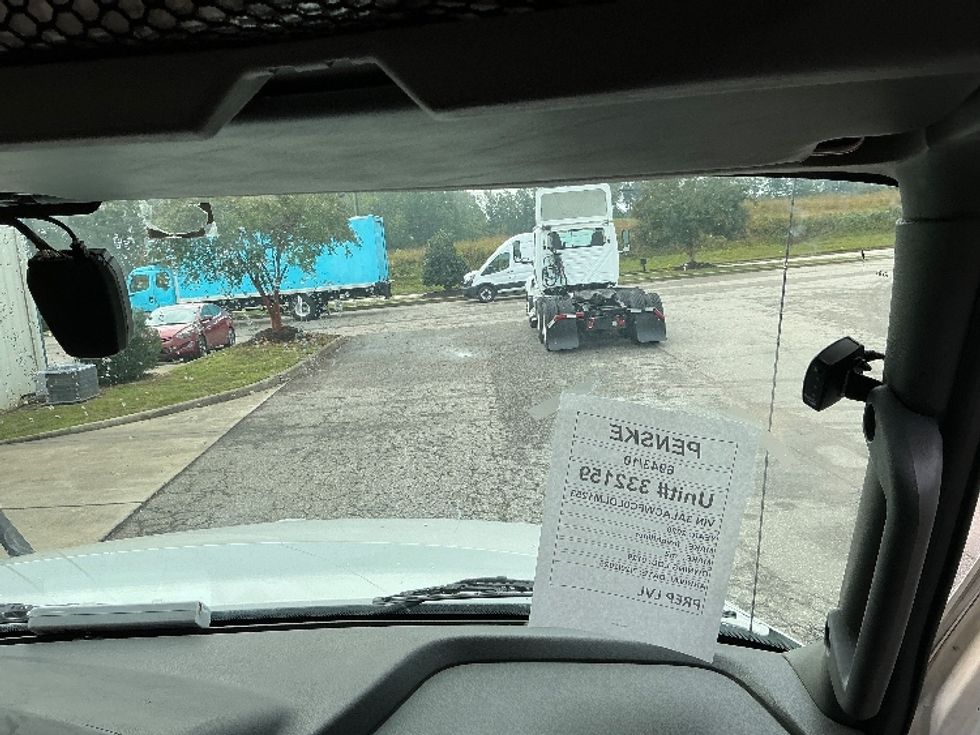 Day Cab Tractor-Heavy Duty Tractors-International-2019-LT625-Prince George-VA-273,788\n\t\tmiles-$ 30,250 - Image 13