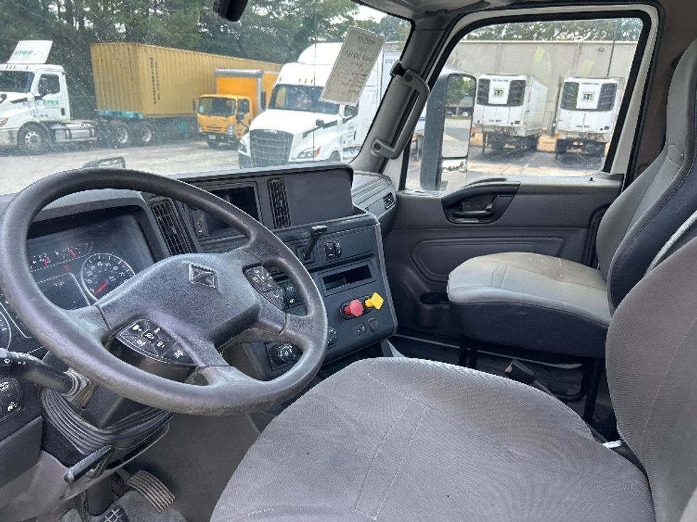 Day Cab Tractor-Heavy Duty Tractors-International-2019-LT625-Prince George-VA-295,002\n\t\tmiles-$ 24,750 - Image 10