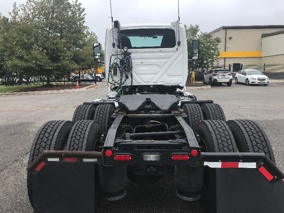Day Cab Tractor-Heavy Duty Tractors-International-2019-LT625-Prince George-VA-301,983\n\t\tmiles-$ 31,500 - Image 6