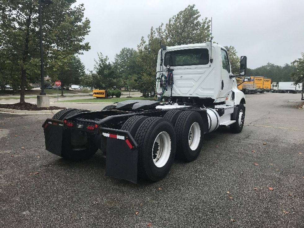 Day Cab Tractor-Heavy Duty Tractors-International-2019-LT625-Prince George-VA-301,983\n\t\tmiles-$ 31,500 - Image 7