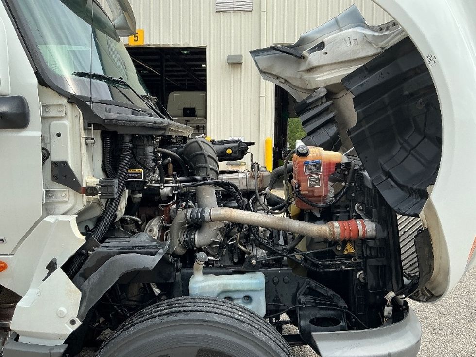 Day Cab Tractor-Heavy Duty Tractors-International-2019-LT625-Prince George-VA-318,428\n\t\tmiles-$ 29,000 - Image 15