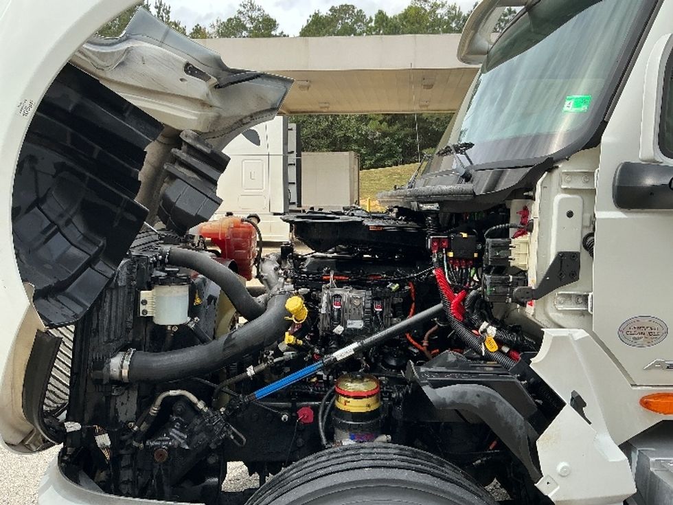 Day Cab Tractor-Heavy Duty Tractors-International-2019-LT625-Prince George-VA-318,428\n\t\tmiles-$ 29,000 - Image 16
