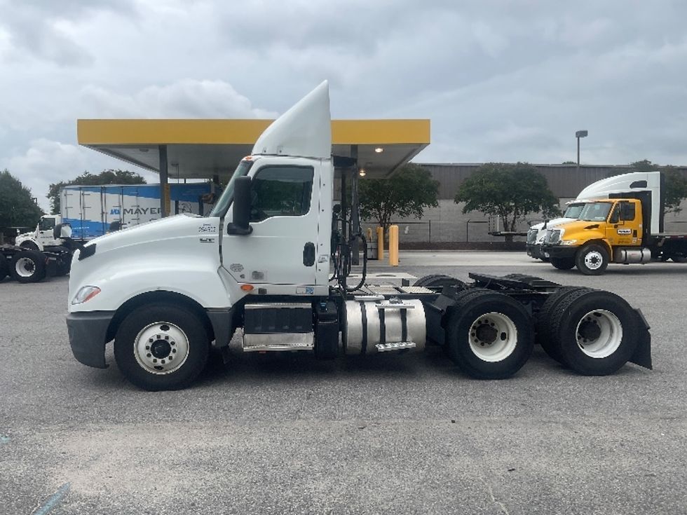 Day Cab Tractor-Heavy Duty Tractors-International-2019-LT625-Prince George-VA-536,544\n\t\tmiles-$ 24,500 - Image 4