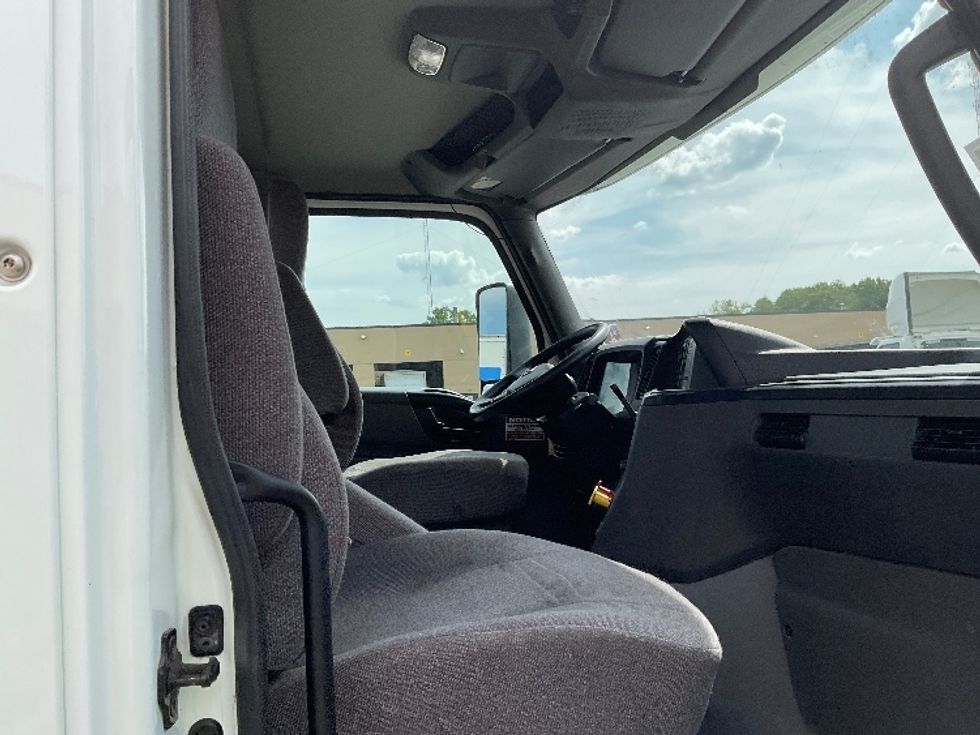 Day Cab Tractor-Heavy Duty Tractors-International-2019-LT625-Rochester-NY-238,135\n\t\tmiles-$ 57,250 - Image 12