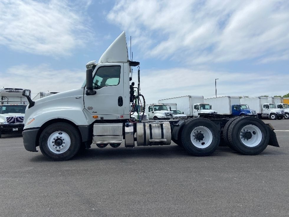 Day Cab Tractor-Heavy Duty Tractors-International-2019-LT625-San Antonio-TX-436,852\n\t\tmiles-$ 23,500 - Image 4
