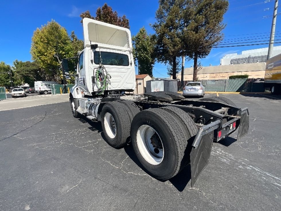 Day Cab Tractor-Heavy Duty Tractors-International-2019-LT625-Santa Clara-CA-195,259\n\t\tmiles-$ 27,500 - Image 5