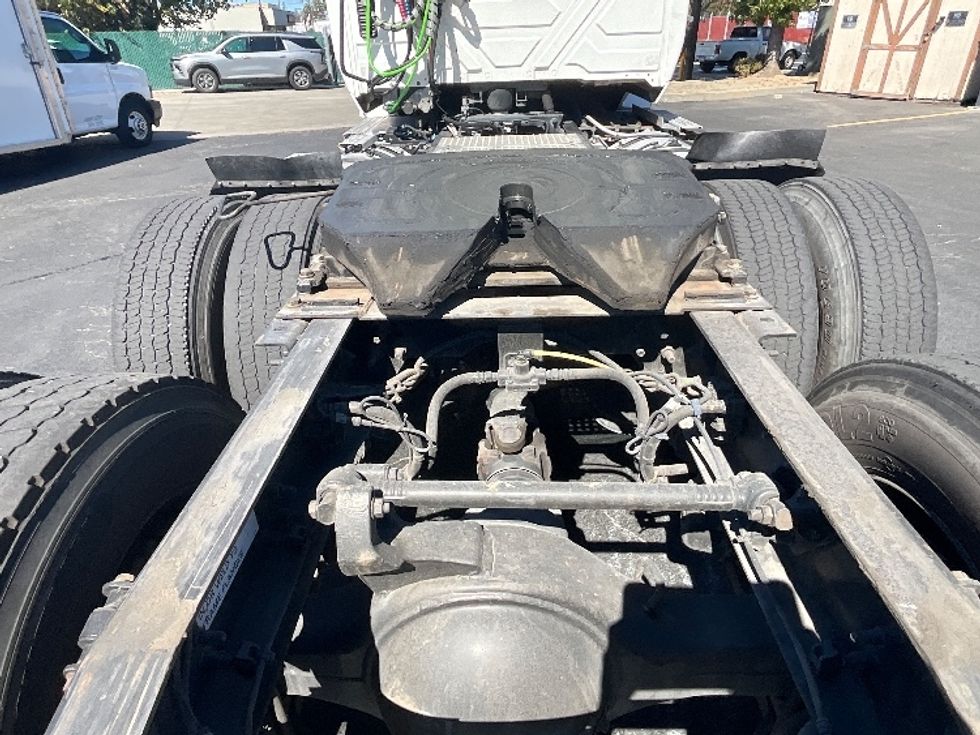 Day Cab Tractor-Heavy Duty Tractors-International-2019-LT625-Santa Clara-CA-195,259\n\t\tmiles-$ 27,500 - Image 6
