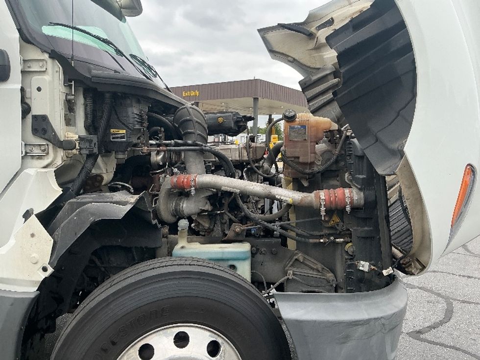 Day Cab Tractor-Heavy Duty Tractors-International-2019-LT625-South Bend-IN-213,540\n\t\tmiles-$ 29,250 - Image 15