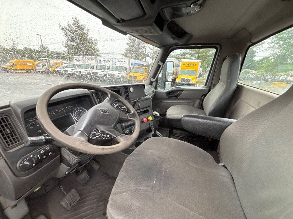 Day Cab Tractor-Heavy Duty Tractors-International-2019-LT625-South Plainfield-NJ-277,857\n\t\tmiles-$ 22,250 - Image 10