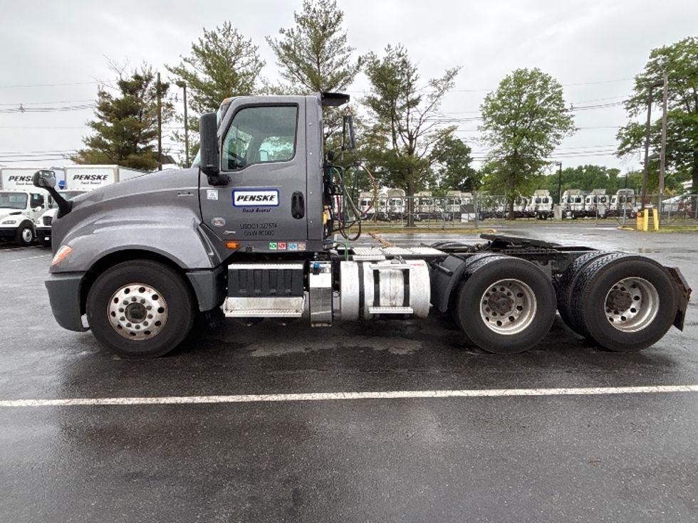 Day Cab Tractor-Heavy Duty Tractors-International-2019-LT625-South Plainfield-NJ-277,857\n\t\tmiles-$ 22,250 - Image 4