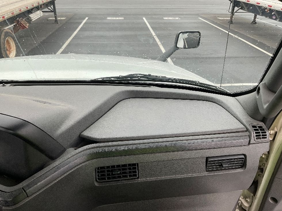 Day Cab Tractor-Heavy Duty Tractors-International-2019-LT625-Spartanburg-SC-459,704\n\t\tmiles-$ 22,500 - Image 12