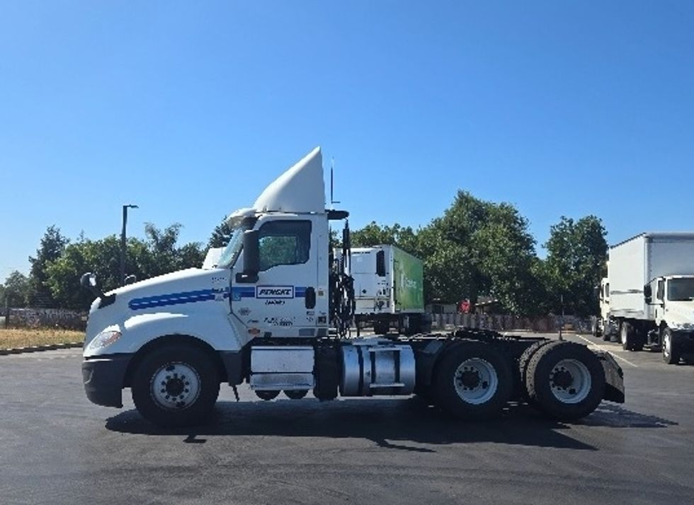 Day Cab Tractor-Heavy Duty Tractors-International-2019-LT625-Stockton-CA-275,428\n\t\tmiles-$ 31,250 - Image 4