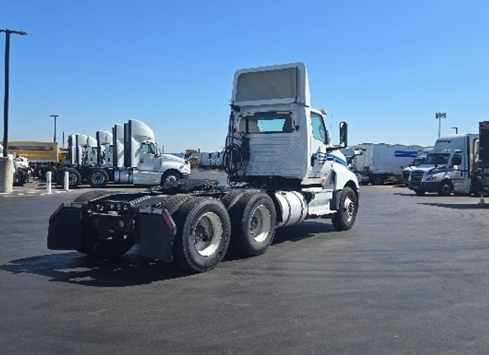 Day Cab Tractor-Heavy Duty Tractors-International-2019-LT625-Stockton-CA-275,428\n\t\tmiles-$ 31,250 - Image 7