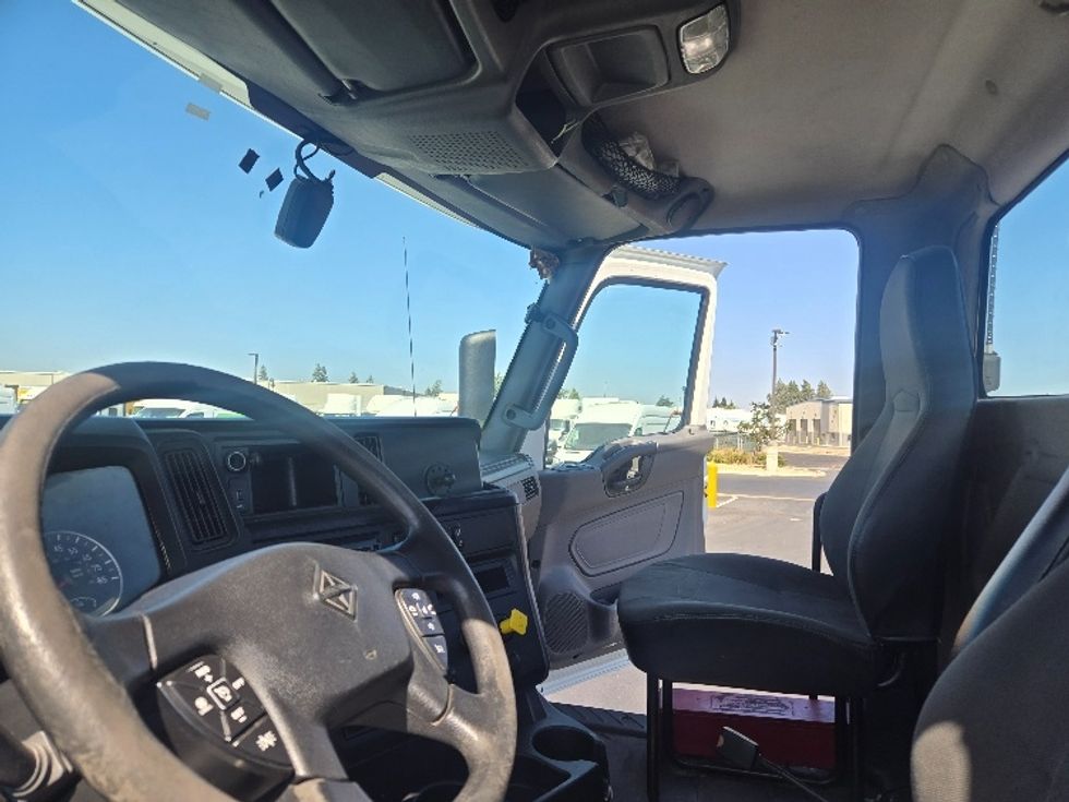 Day Cab Tractor-Heavy Duty Tractors-International-2019-LT625-Stockton-CA-286,023\n\t\tmiles-$ 31,250 - Image 10