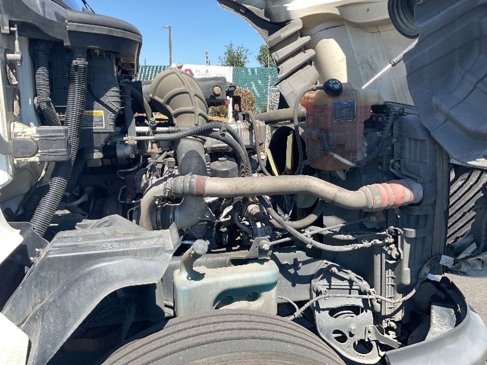 Day Cab Tractor-Heavy Duty Tractors-International-2019-LT625-Stockton-CA-349,667\n\t\tmiles-$ 28,750 - Image 15