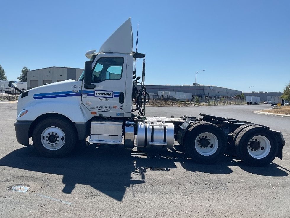 Day Cab Tractor-Heavy Duty Tractors-International-2019-LT625-Stockton-CA-349,667\n\t\tmiles-$ 28,750 - Image 4