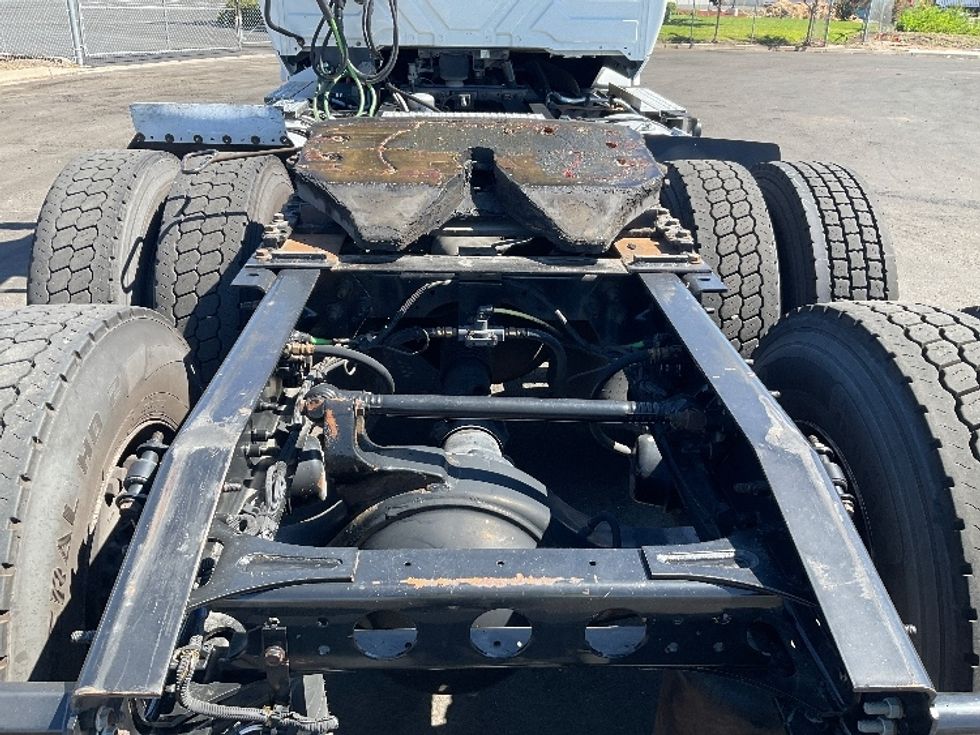 Day Cab Tractor-Heavy Duty Tractors-International-2019-LT625-Stockton-CA-349,667\n\t\tmiles-$ 28,750 - Image 6