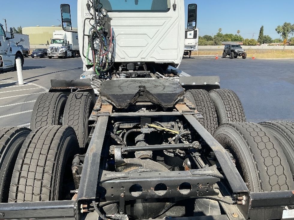 Day Cab Tractor-Heavy Duty Tractors-International-2019-LT625-Stockton-CA-379,904\n\t\tmiles-$ 26,000 - Image 6