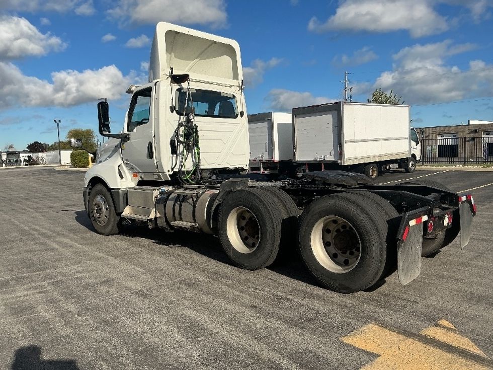Day Cab Tractor-Heavy Duty Tractors-International-2019-LT625-Stoney Creek-ON-510,193\n\t\tkm-$ 35,750 - Image 5