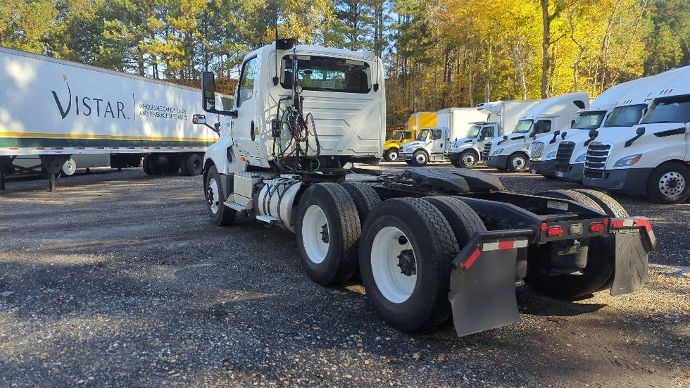Day Cab Tractor-Heavy Duty Tractors-International-2019-LT625-Suwanee-GA-428,968\n\t\tmiles-$ 22,750 - Image 5