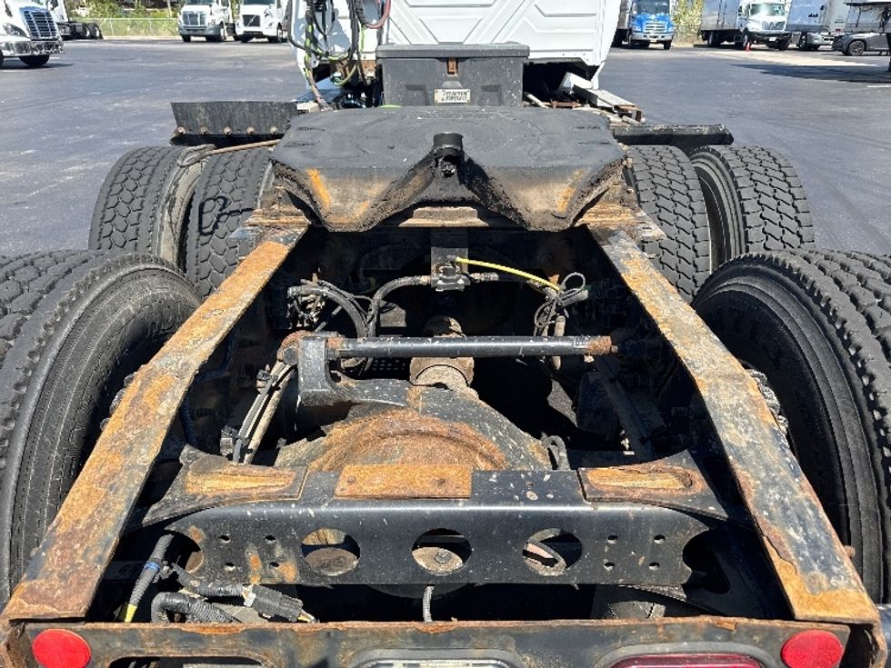 Day Cab Tractor-Heavy Duty Tractors-International-2019-LT625-Swedesboro-NJ-189,781\n\t\tmiles-$ 31,250 - Image 6