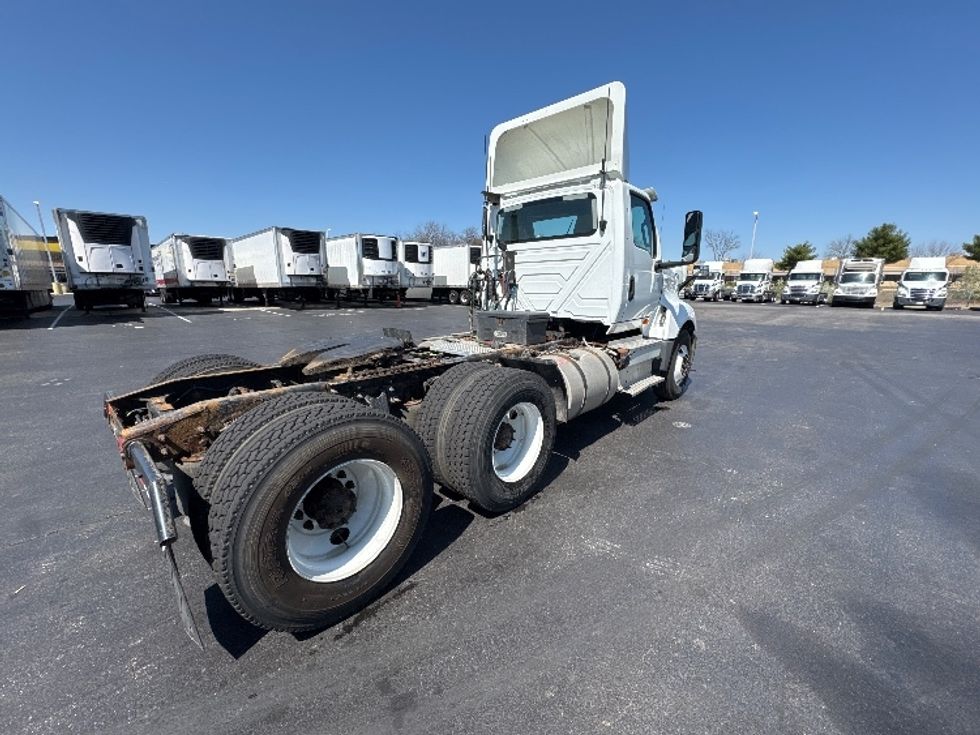 Day Cab Tractor-Heavy Duty Tractors-International-2019-LT625-Swedesboro-NJ-189,781\n\t\tmiles-$ 31,250 - Image 7